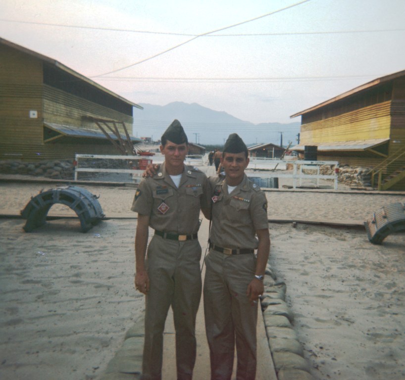 Вьетнам база камрань